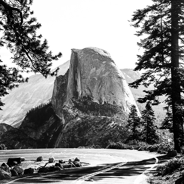 View at Glacier Point Curve looking at Halfdome