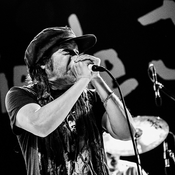 Keith Morris of Circle Jerks performing in Pontiac Michigan in 2022